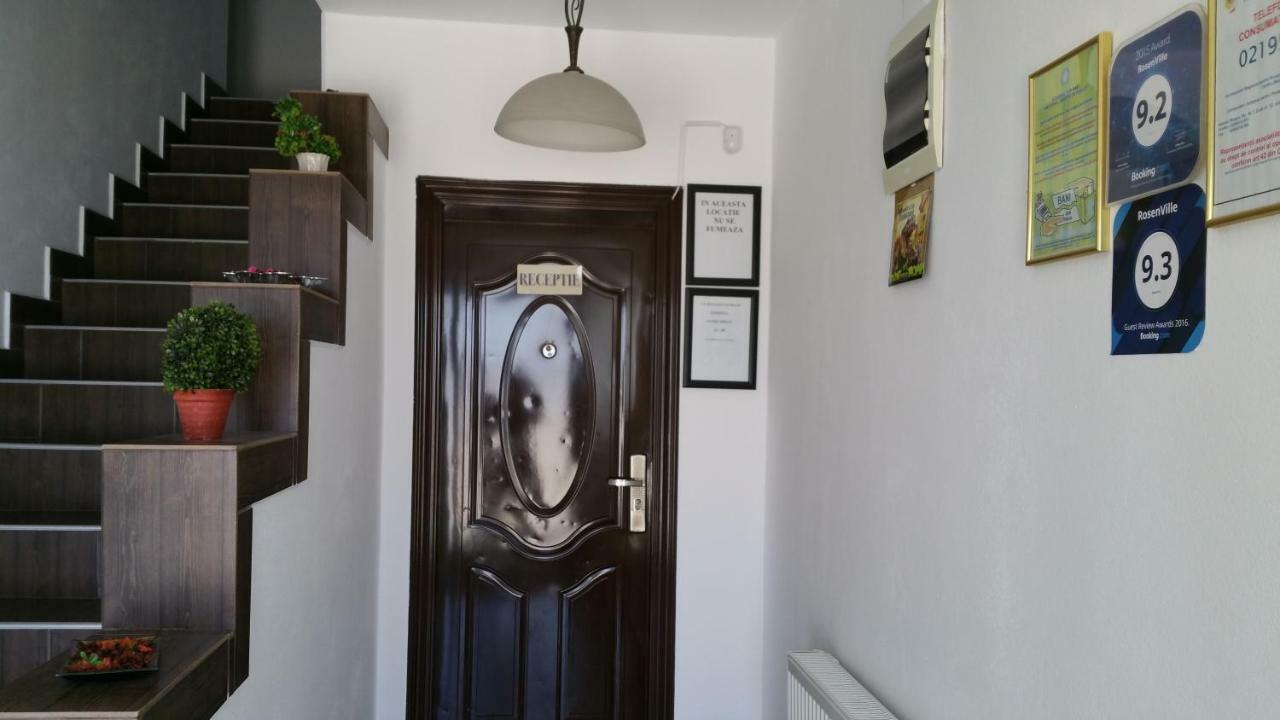 Rosenville Rîşnov Eksteriør bilde